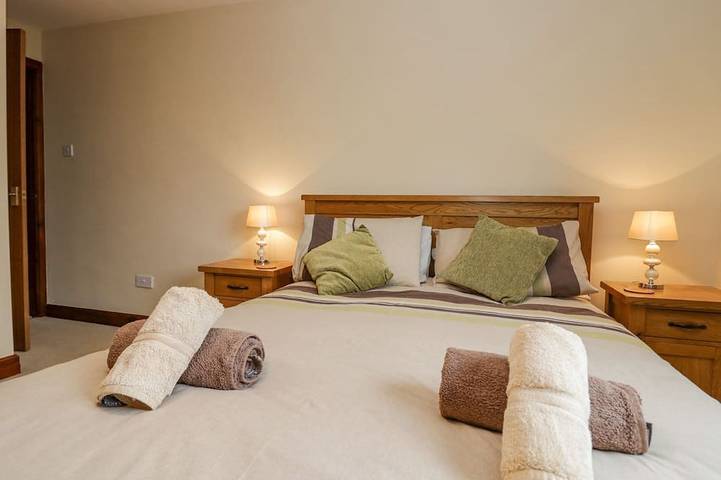 Ash Gill Cottage, family friendly, with open fire in Torver in Lake District