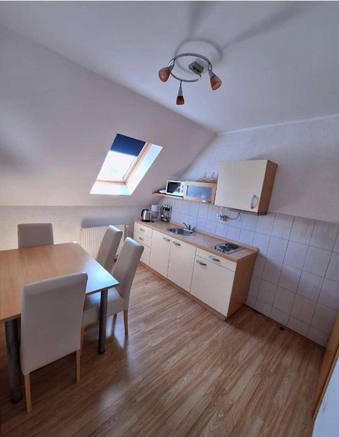 Gîte pour 3 personnes, avec jardin et vue dans Poljanak - 2