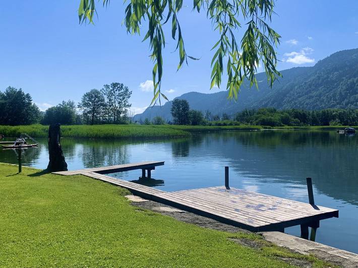 Ferienwohnung für 4 Personen, mit Balkon und Garten sowie Seeblick am Ossiacher See