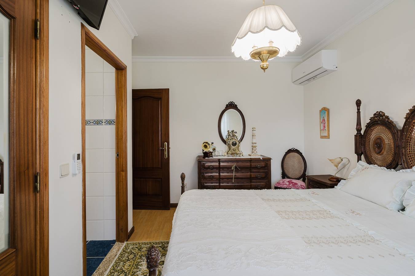 Habitación 'Quinta Do Passal - Quarto 1' con vistas a la montaña, Wi-Fi y aire acondicionado. in Gondoriz, Distrito de Viana do Castelo