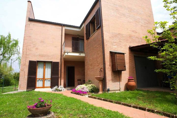 Gîte pour 2 personnes, avec vue et jardin à Vecchiano - 3