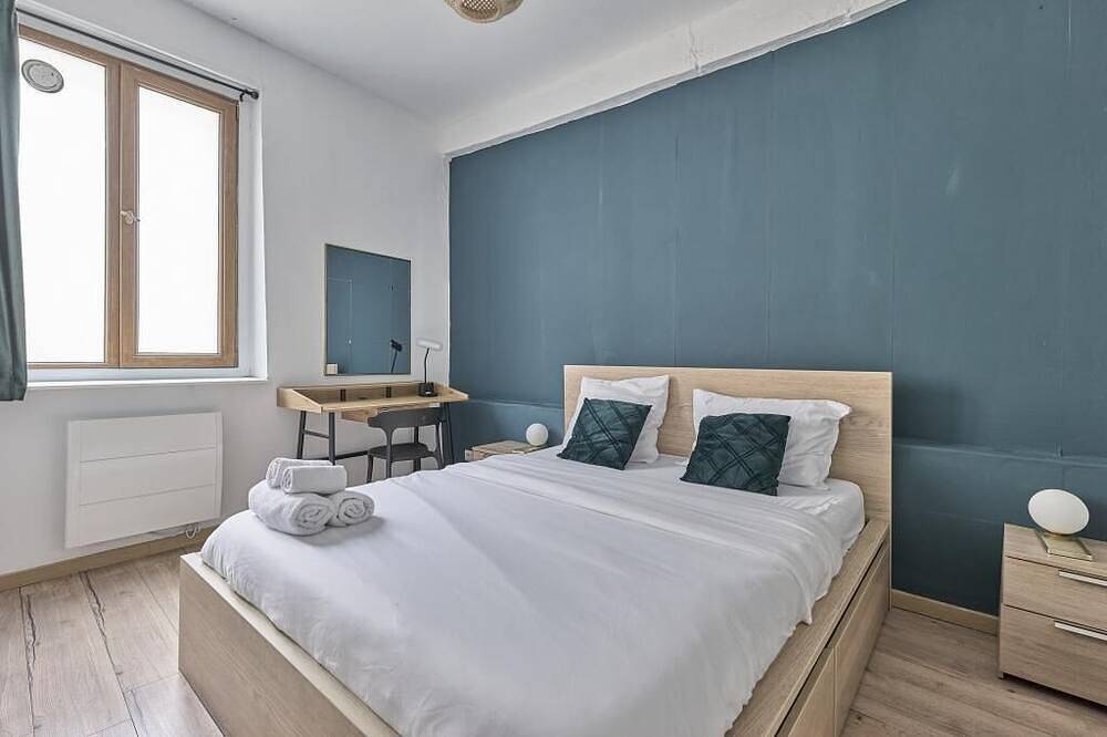 Entire apartment, Château Émeraude - Terrace - Charm and relaxation in Château-Thierry, Aisne