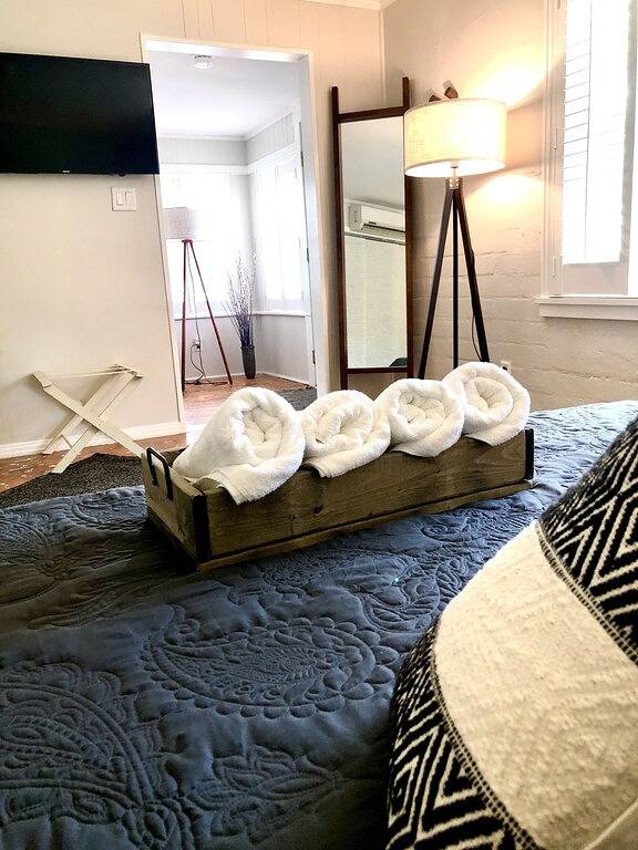 Location! Location! Location! In the middle of Downtown Mt Dora! in Mount Dora, Lake County