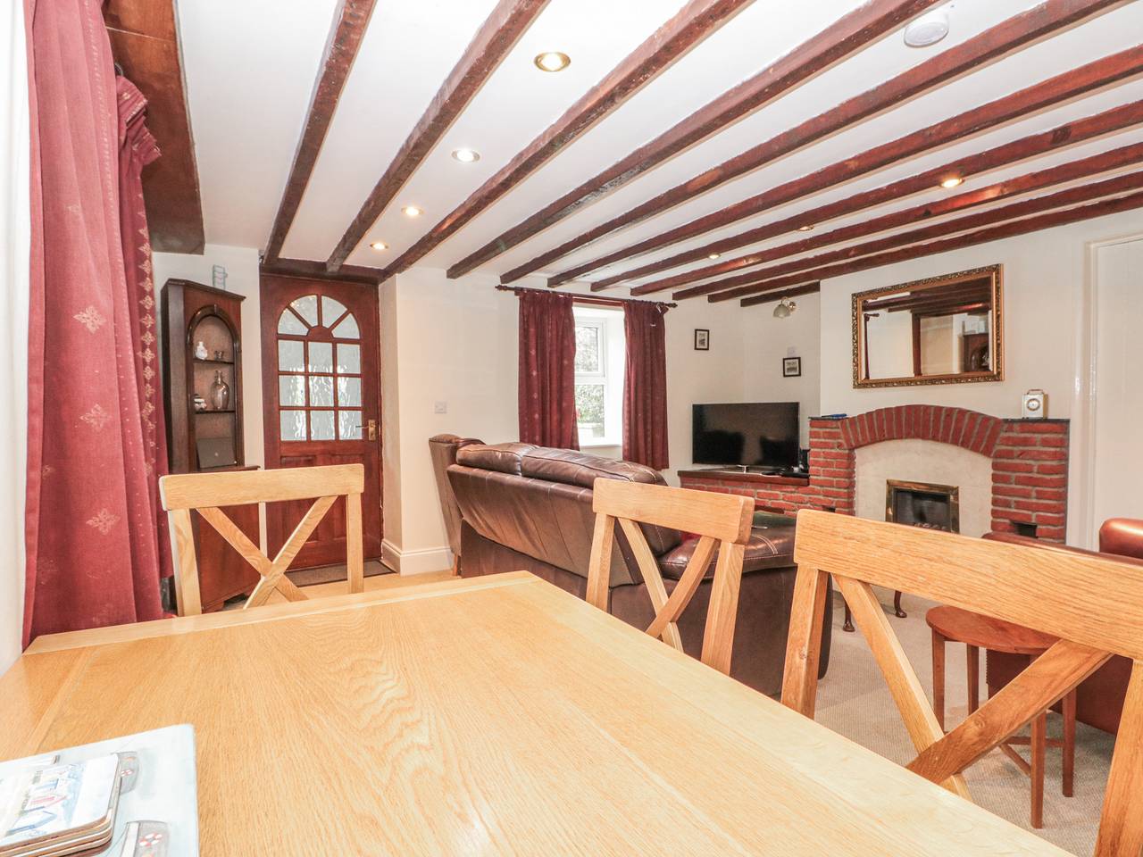 Dove Cottage in Whitby, North York Moors National Park