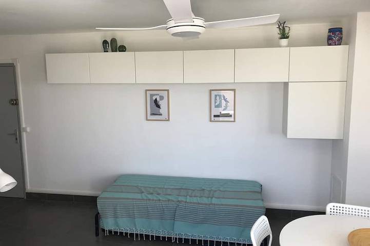 Appartement entier, Rare Front de mer la Grande Motte 4 personnes grande terrasse dernier étage. in Le Couchant, La Grande-Motte
