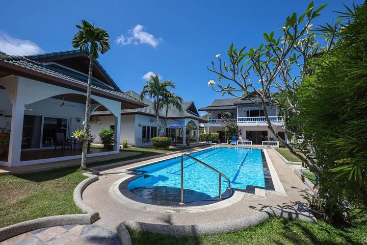 Location de vacances pour 2 personnes, avec piscine dans Rawai Beach