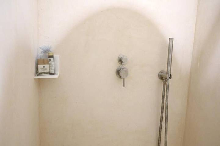 Entire apartment, Camera Matrimoniale ambiente ricercato, arredato ed impreziosito in Lecce, Lecce Province