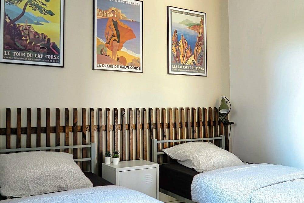 Appartamento intero, T3 Clementinu in una villa corsa, qualsiasi comodità, in pace, con piscina. in Calenzana, Calvi e dintorni
