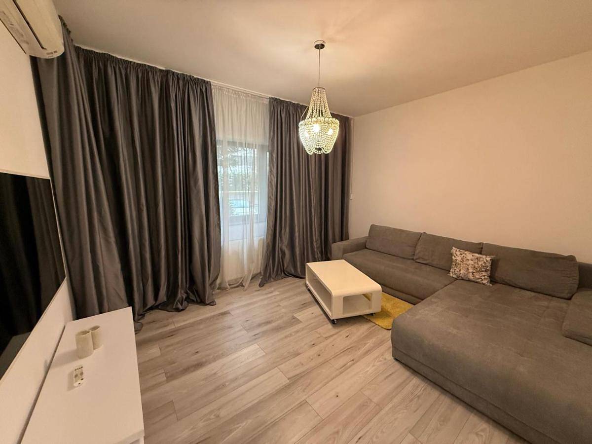 Entire apartment, Luxury Pipera in Ilfov