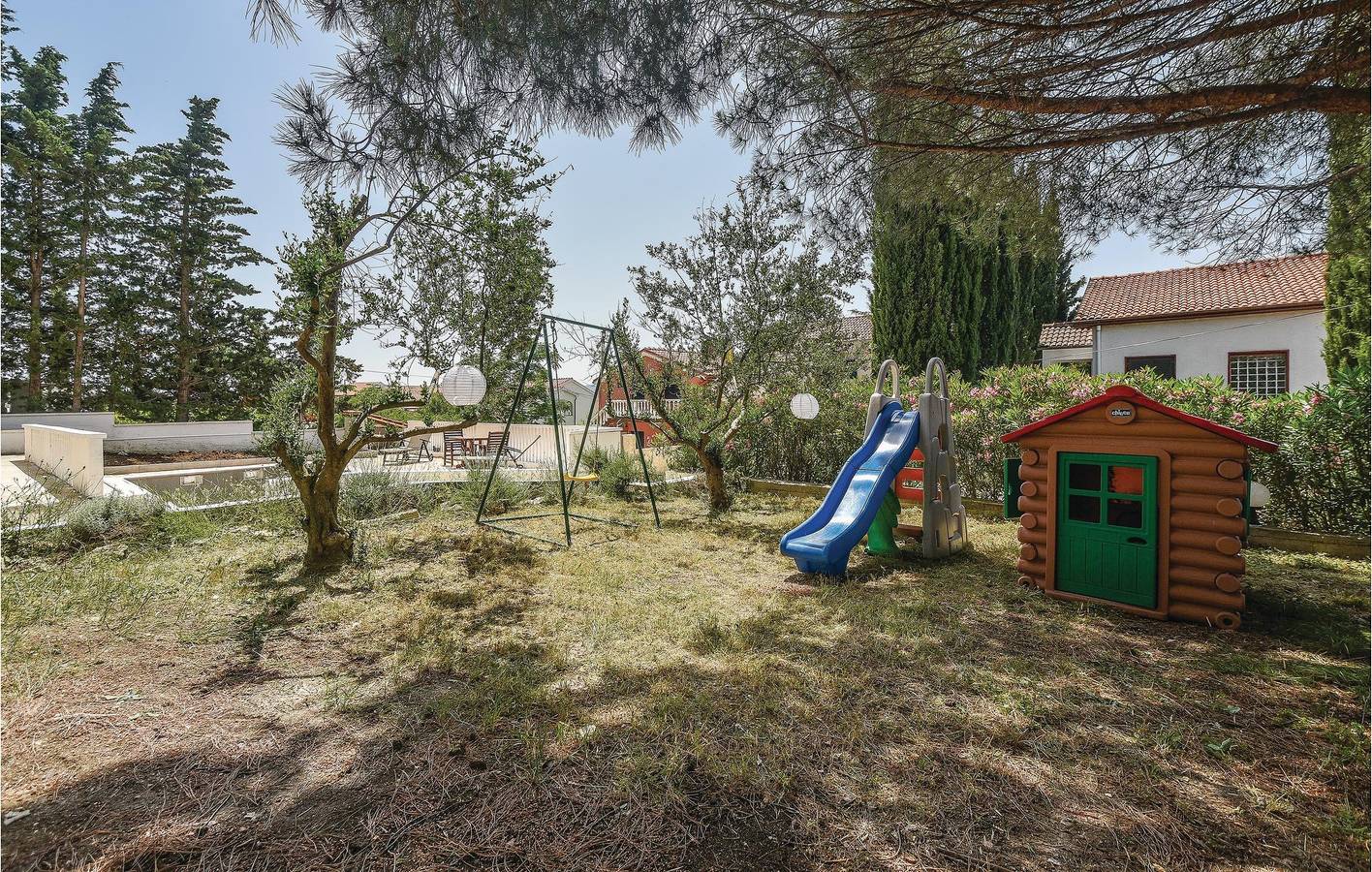 Cijeli apartman za odmor, Apartman za odmor za 4 osoba s terasa in Općina Sveti Filip i Jakov, Zadarska županija