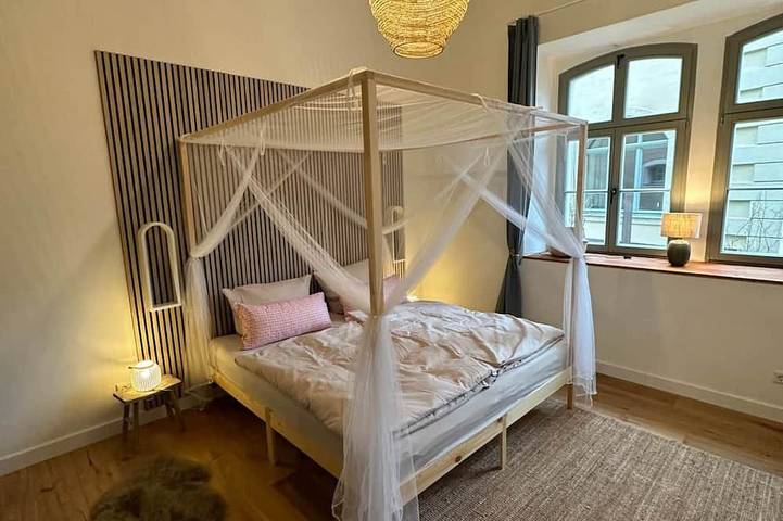 Ferienwohnung für 7 Personen, mit Sauna und Pool sowie Garten in Pirna - 2