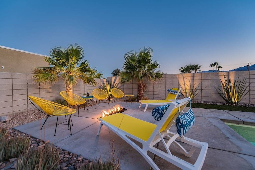 Neu, geräumig und elegant mit modernem Komfort und Blick auf die Berge! in Palm Springs, Coachella Valley