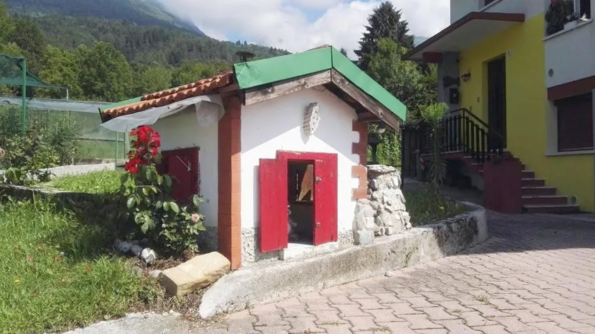 Alojamiento y desayuno para 3 personas, con jardín y vistas - 1