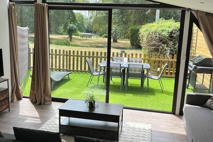 Apartamento de vacaciones para 4 personas, con terraza y jardín - 1