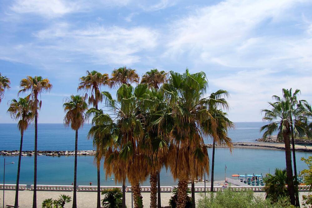 Appartamento vacanze a Imperia a partire da 217€ a notte