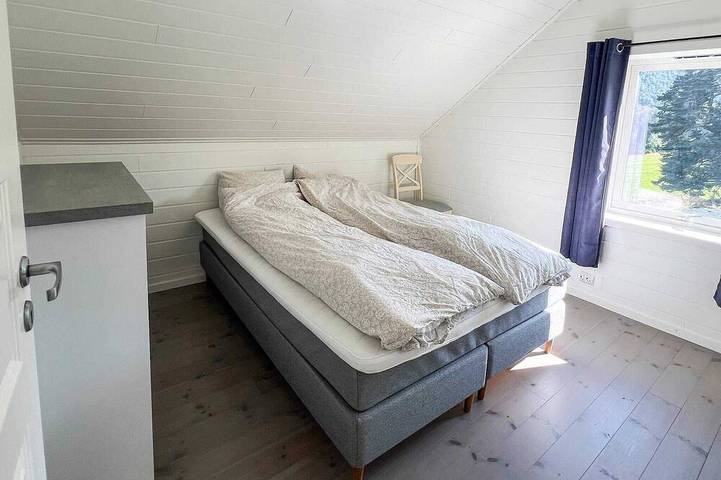 4 Sterne Ferienhaus in Svelgen in Bremanger