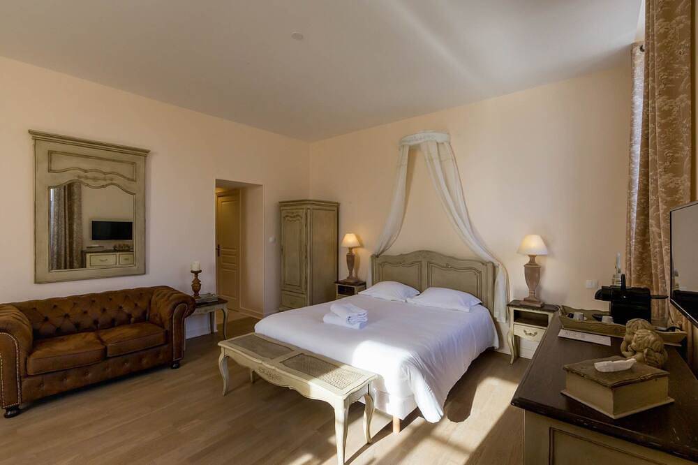 Ganze Wohnung, Raphaël-Apartment-Ensuite mit Bad in Beaune, Beaune und Umgebung