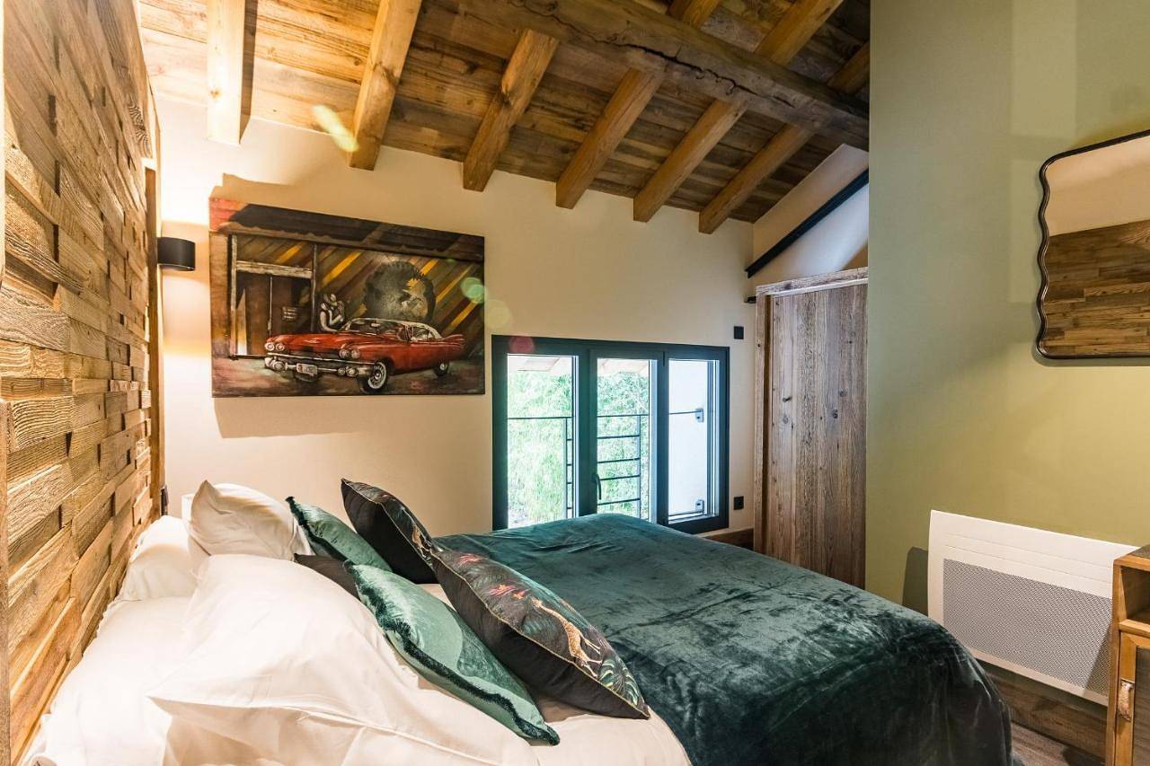 Six-Bedroom House in Le Bourget-du-Lac, Région de Chambéry