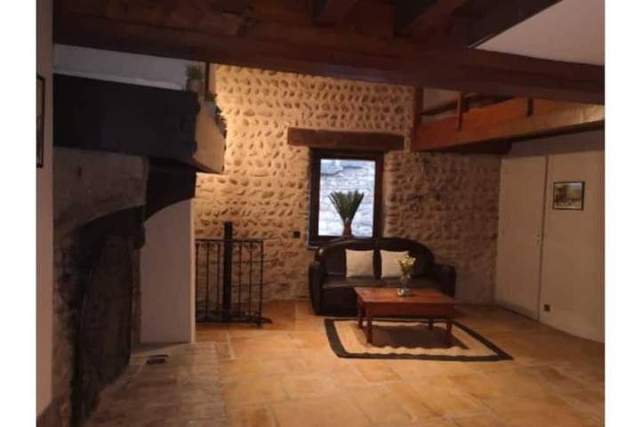 Location de vacances pour 2 personnes à Pérouges - 4