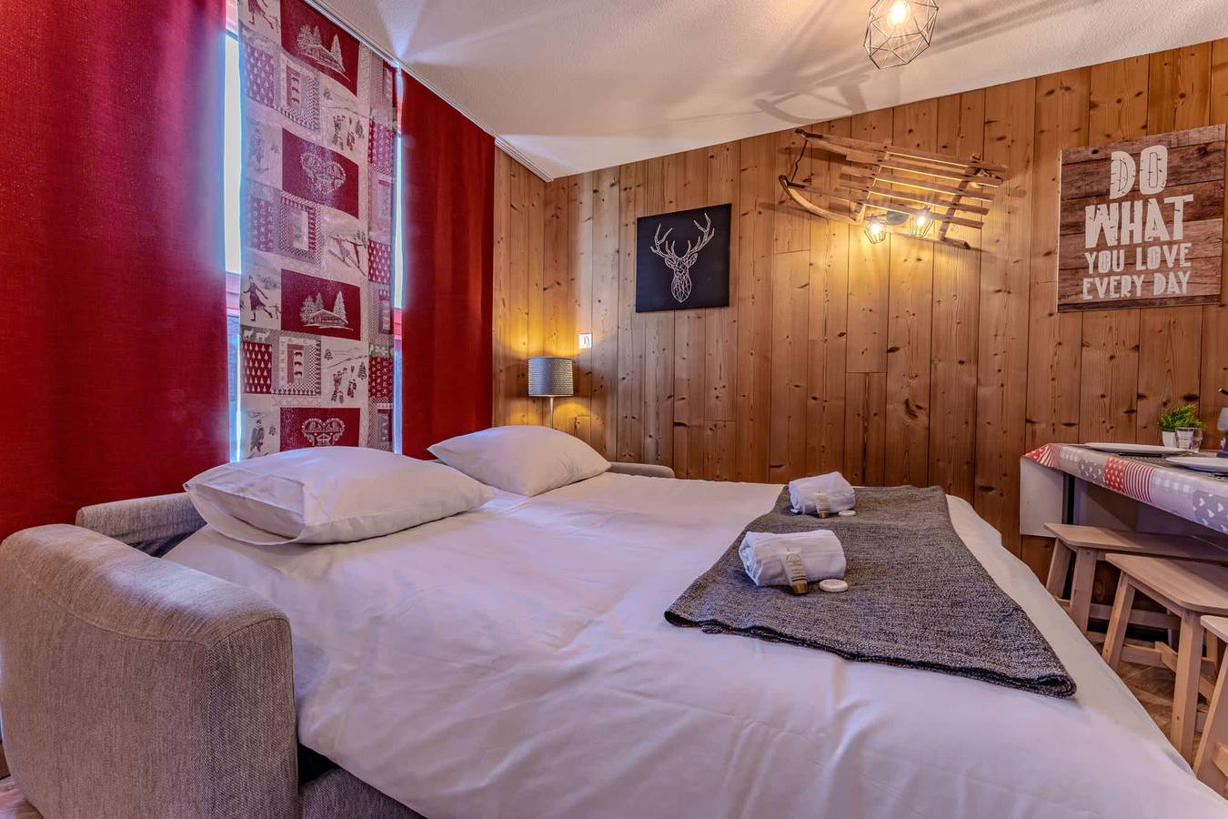 Appartement entier, Appartement de vacances pour 6 personnes avec balcon/terrasse in Val Thorens, Les Trois Vallées