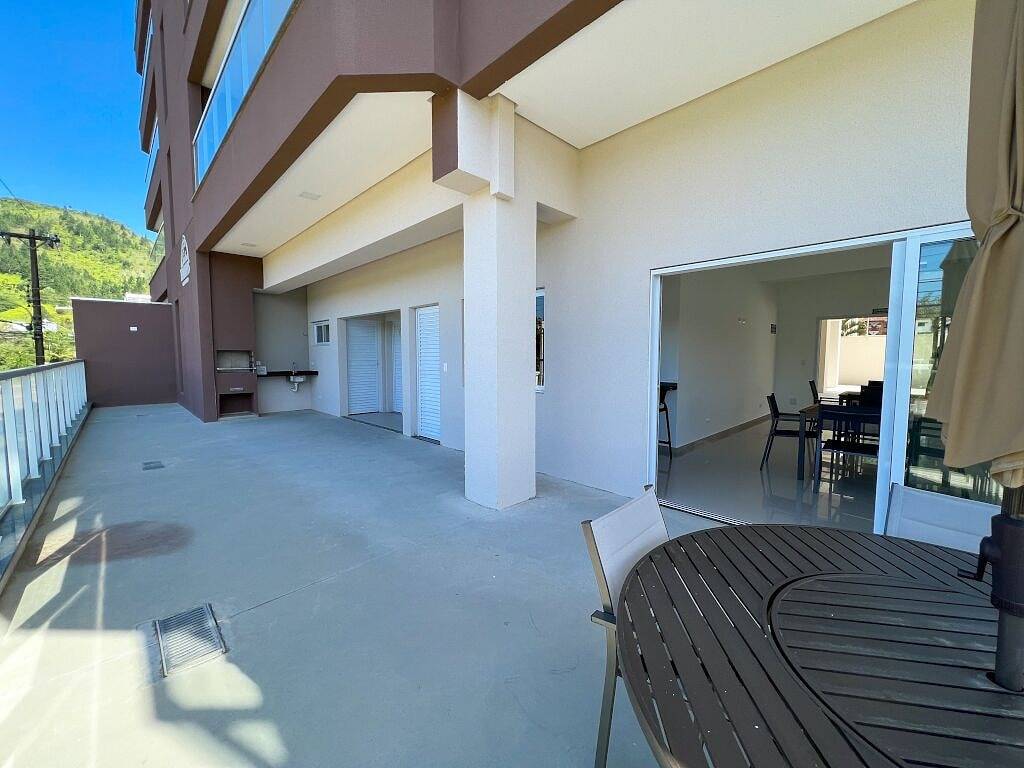 Ganze Wohnung, Beautiful apartment with sea view, two parking spaces, we have other options. in Toninhas Ubatuba, Ubatuba