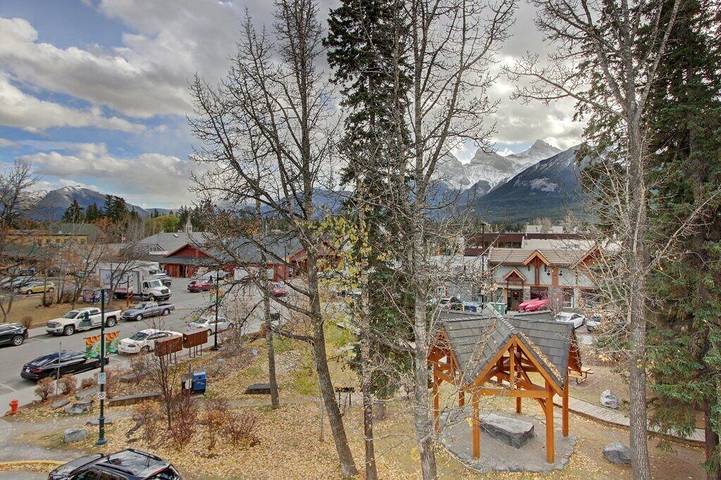Vacation rental for 10 people, with balcony in Canmore