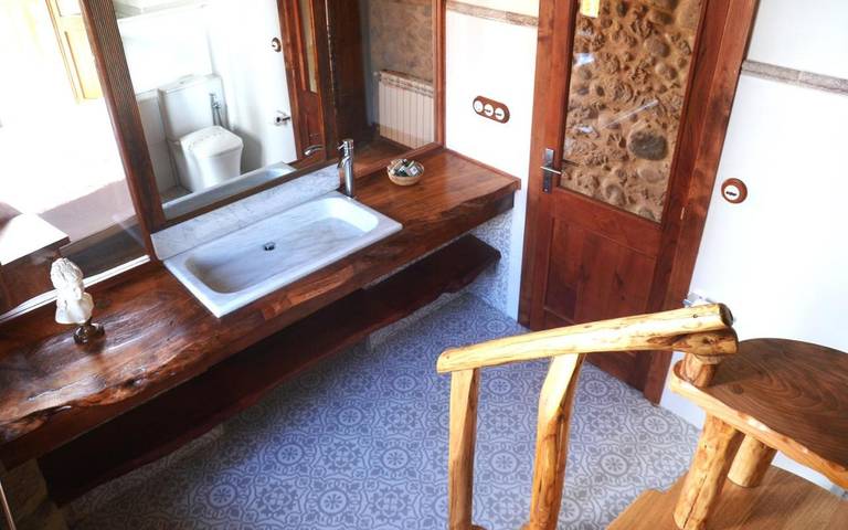 Casa rural para 2 personas, con jardín además de jacuzzi y balcón en Provincia de La Coruña - 3