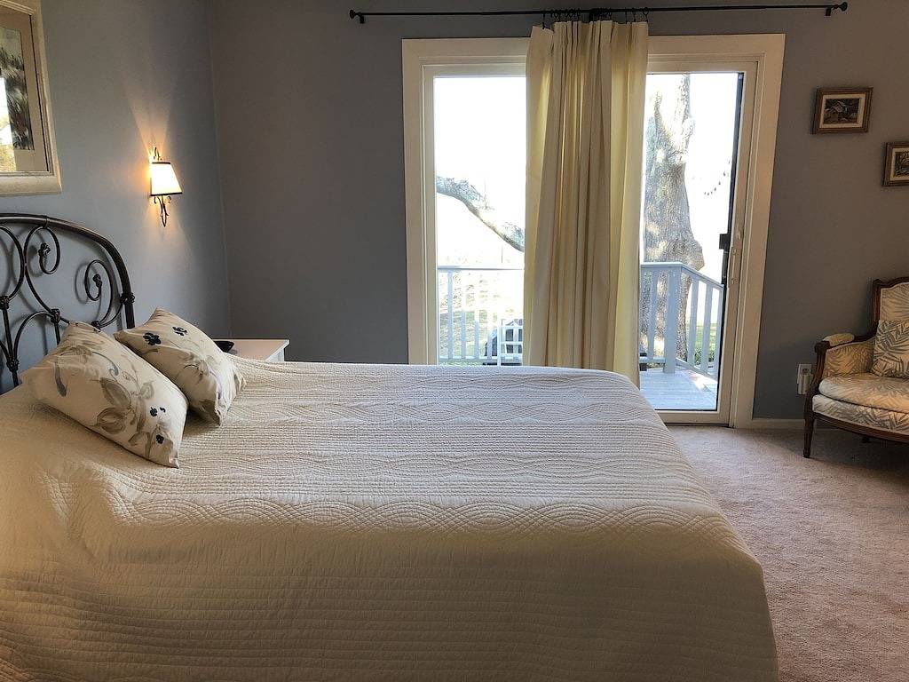 Geräumig, makellos 5 Br, 4 Bath Home mit Blick auf die Bucht und den Sonnenuntergang, familienfreundlich in Noyack, Hamptons