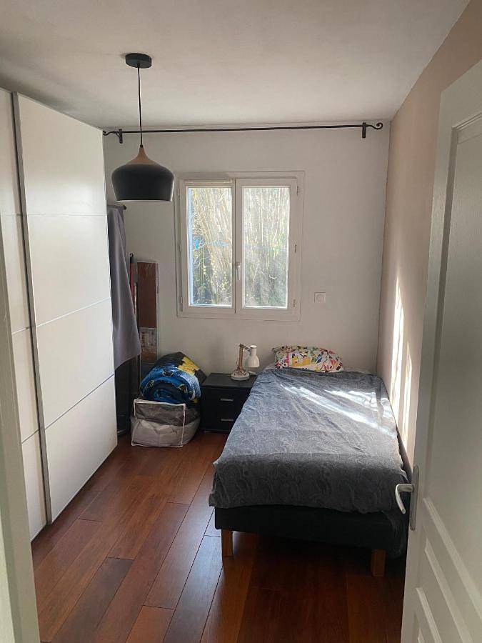 Location de vacances pour 6 personnes, avec terrasse ainsi que jardin et jacuzzi à Le Haillan - 4