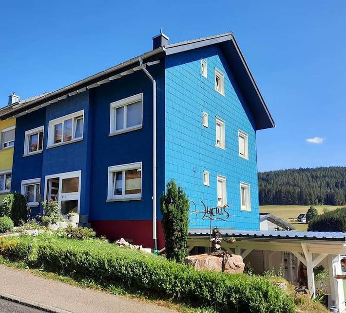 Ferienwohnung für 4 Personen, mit Ausblick in Vöhrenbach