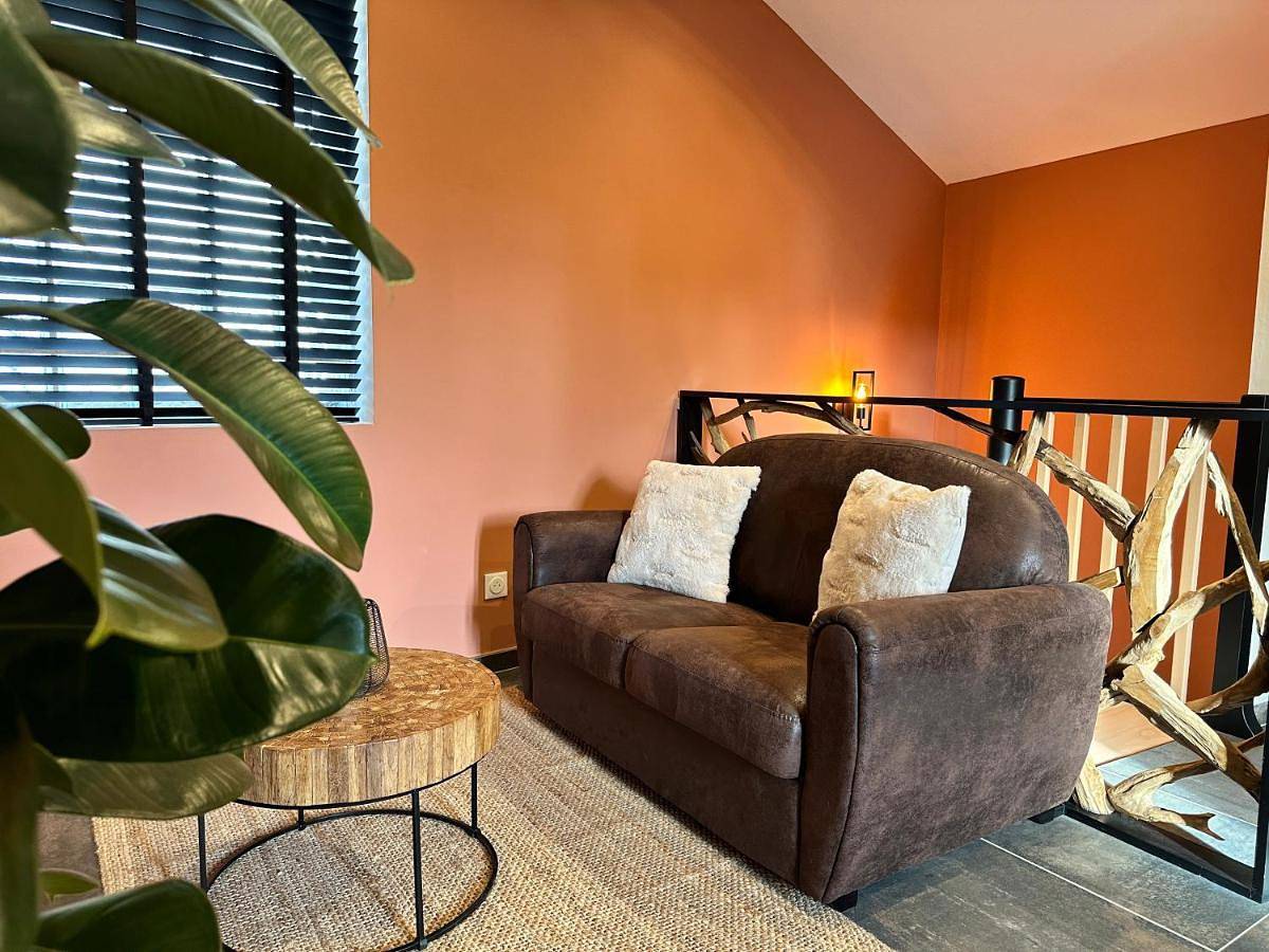 Appartement entier, One-Bedroom Apartment in Tourves, Région de Brignoles