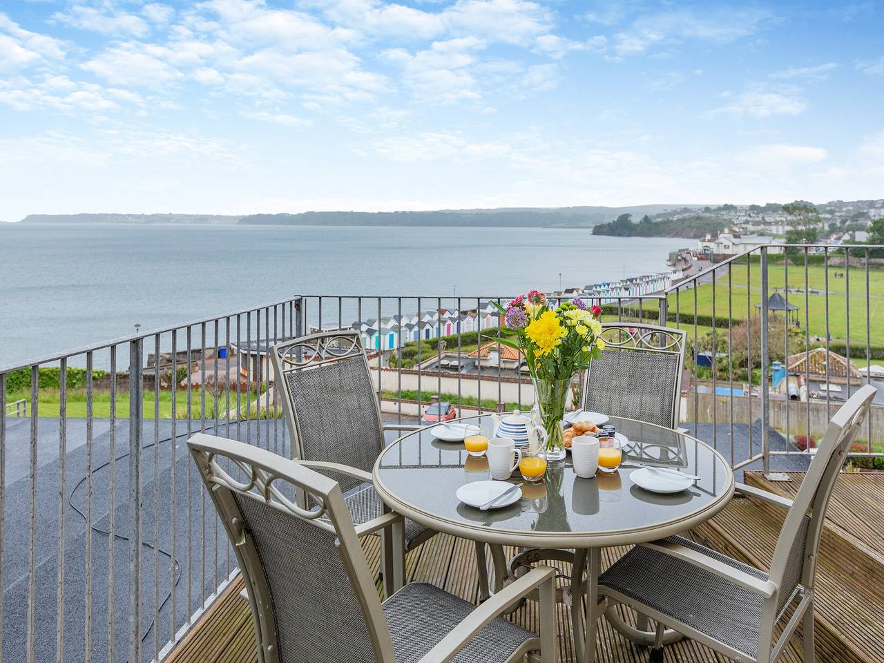 Entire apartment, 7 Vista Apartments in Paignton, Torbay