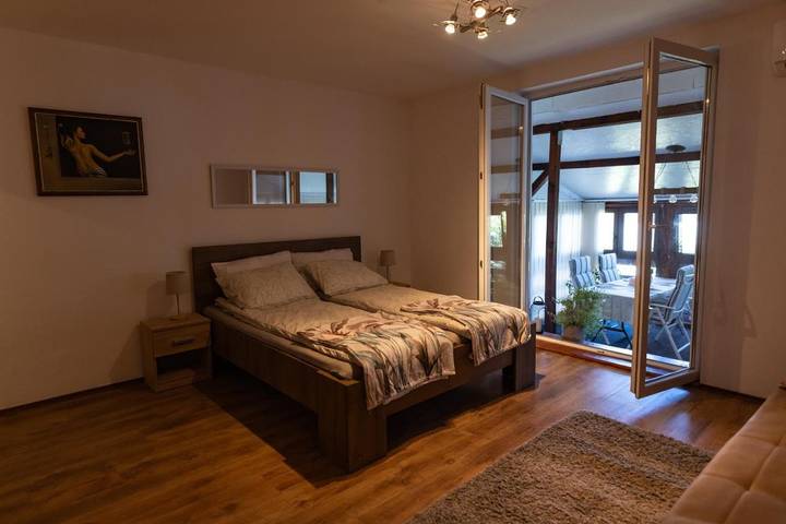Appartement de vacances pour 4 personnes, avec terrasse, animaux acceptés