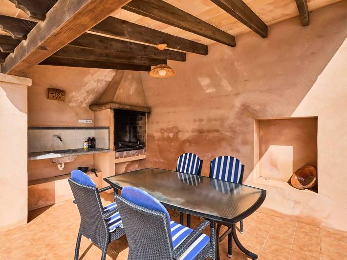 Villa für 6 Personen, mit Pool und Garten in Cas Concos - 2