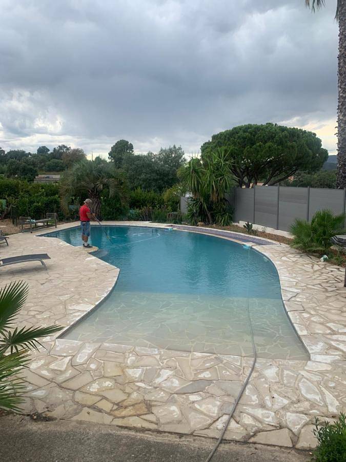 Maison de vacances pour 2 personnes, avec Terrasse et Piscine à La Roquette-sur-Siagne