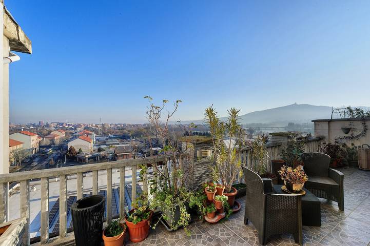 Ferienhaus für 3 Personen, mit Balkon und Whirlpool in Turin - 2
