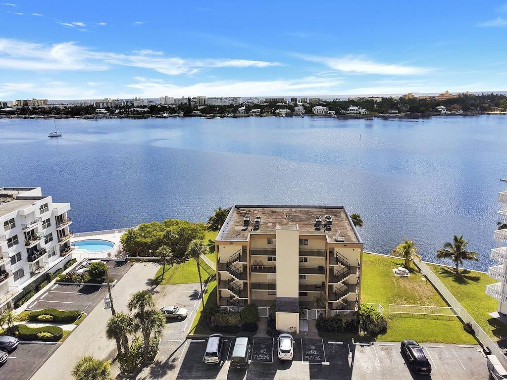 Ganze Wohnung, Wow, Waterfront 1. Stock Wohnung & Bootsanlegestelle @ Heart of Palm Beach in Lantana, Palm Beach County