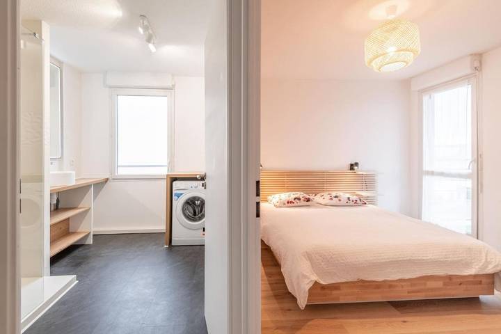 Gîte pour 4 personnes, avec balcon à Ville-la-Grand - 2
