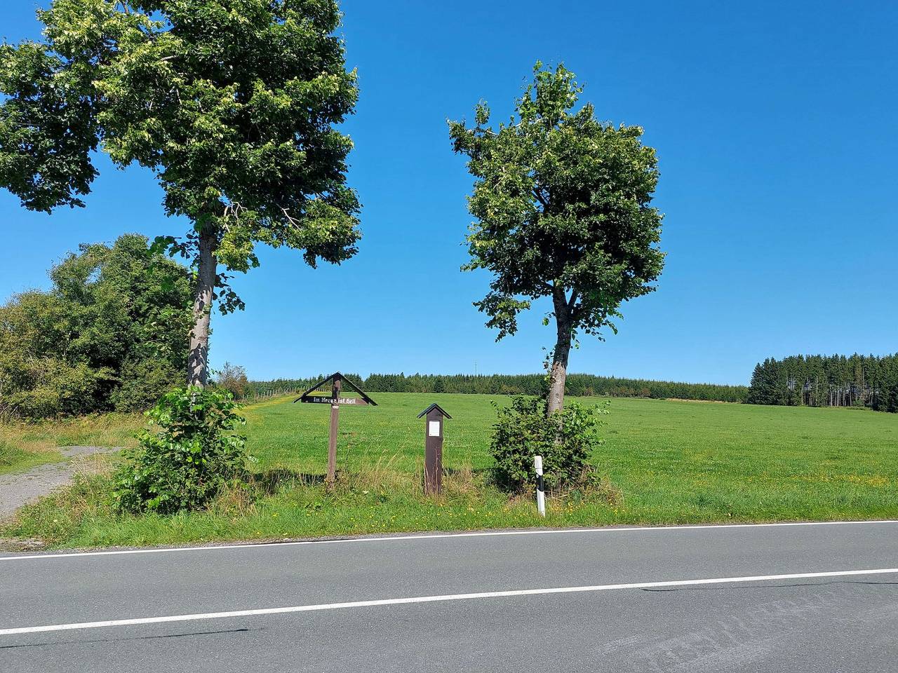 Ferienwohnung Franz-Wilhelm - Ferienwohnung Franz-Wilhelm 2 Schlafzimmer / 1 Wohnzimmer / 1 Esszimmer in Winterberg, die Mittelgebirge
