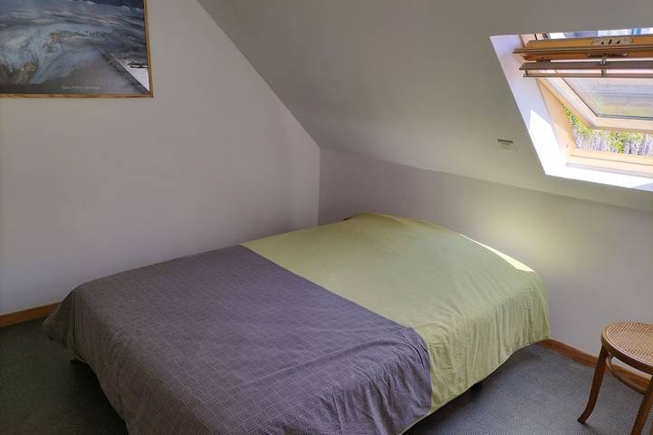 Location de vacances pour 4 personnes, avec terrasse et jardin à Plouzélambre - 3