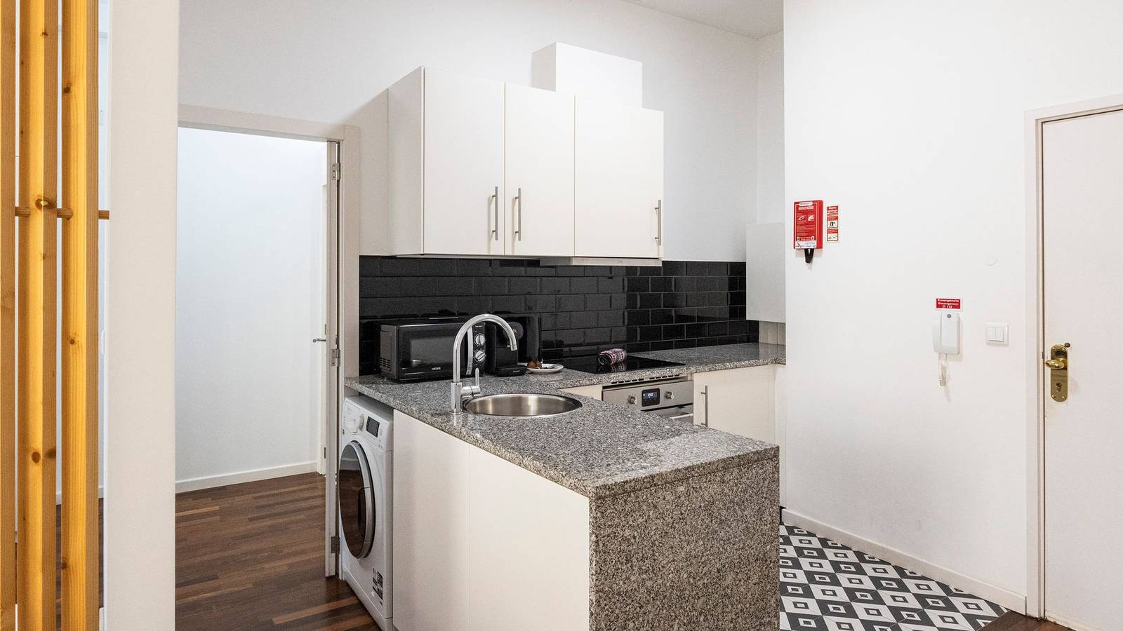 Apartamento inteiro, Sena 27 - 2E by Lovelystay in Porto, Distrito do Porto