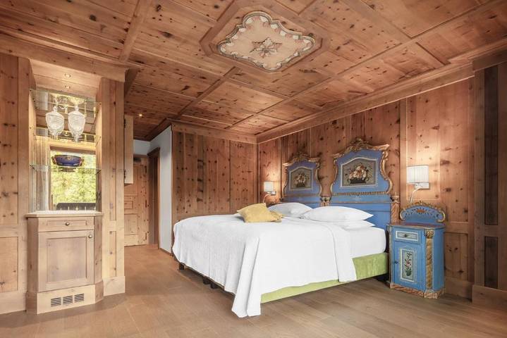 Hotel für 6 Personen, mit Garten und Sauna sowie Pool in Corvara in Badia - 2