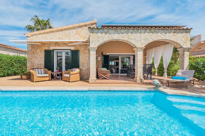 Villa für 4 Personen, mit Garten - 1