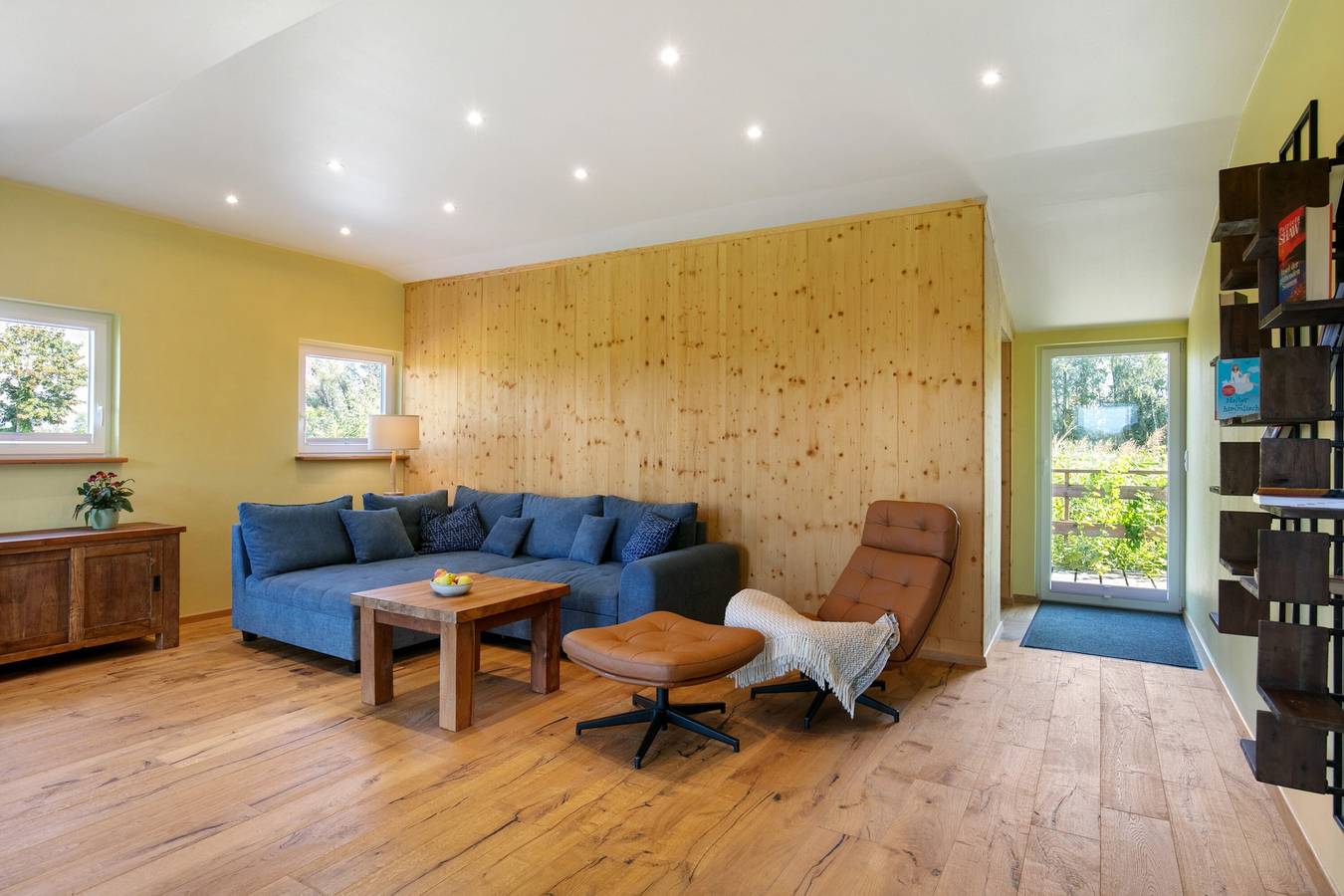 Entire apartment, Apartment 'Im Teichland Linum' with Lake View, Private Terrace and Wi-Fi in Linum (Brandenburg), Fehrbellin