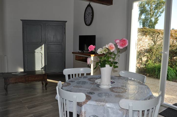 Gîte pour 2 personnes, avec jacuzzi et sauna ainsi que jardin et terrasse dans Hauts-de-France - 2