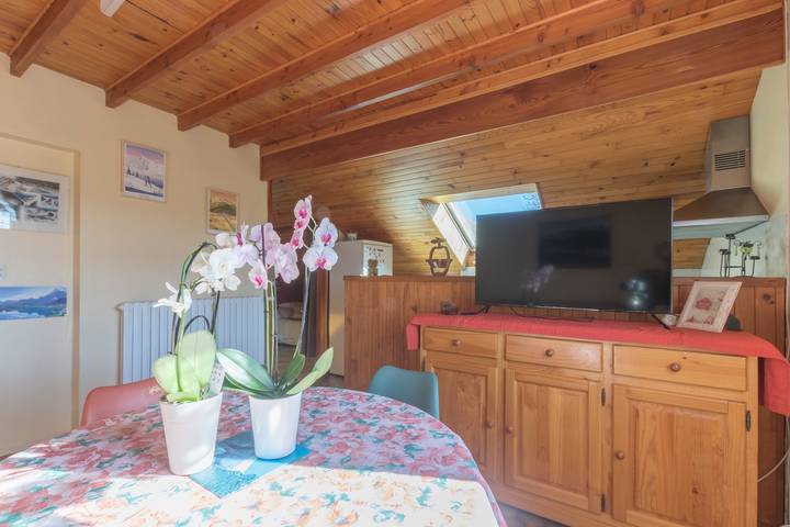 Apartamento entero, Apartamento vacacional "Vacaciones La Montaña" con vistas y Wi-Fi in Saint-Julien-en-Champsaur, Parque Nacional de los Ecrins