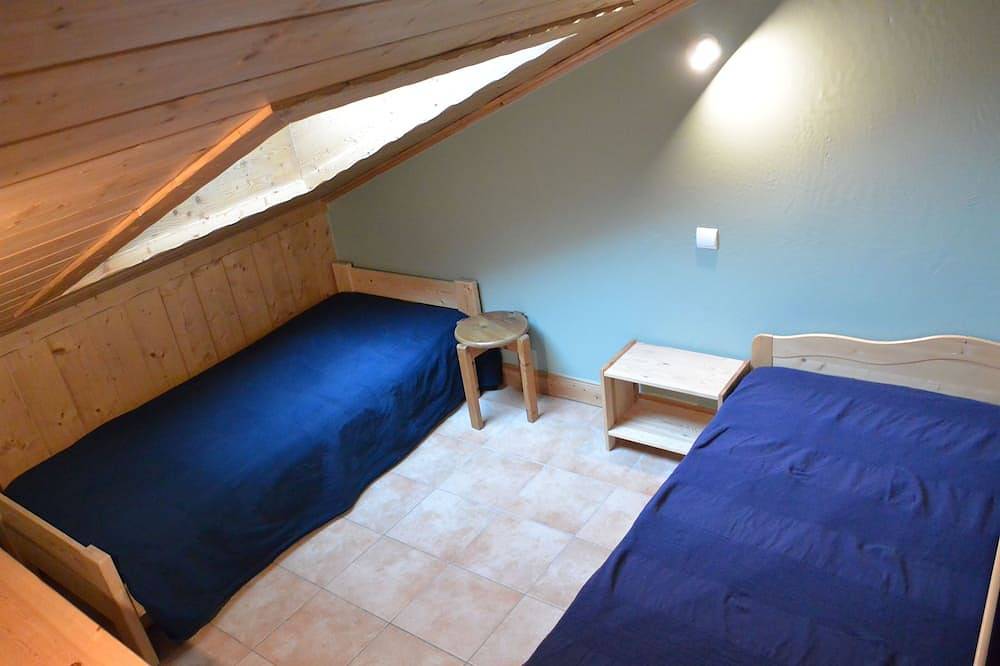 Geheel appartement, Prachtige comfortabele duplex met zwembad in Villard-sur-Doron, Albertville en omgeving