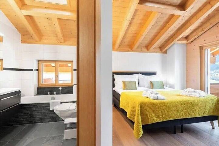 Ferienhaus für 8 Personen, mit Balkon im Berner Oberland