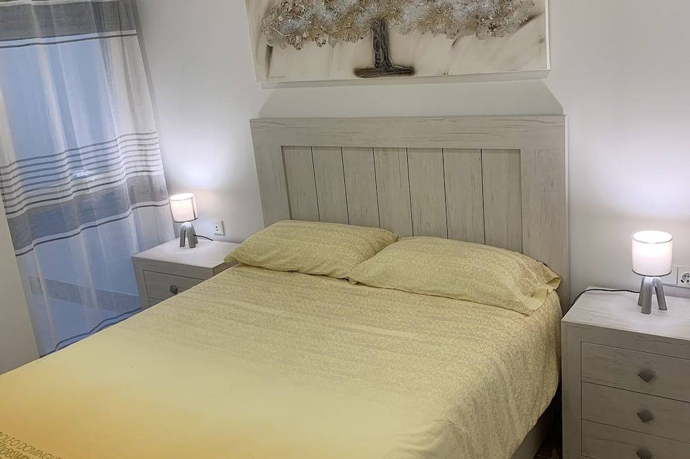 Apartamento entero, Acogedora Casa con Patio en El Tiemblo (Ávila) in El Tiemblo, Provincia de Ávila