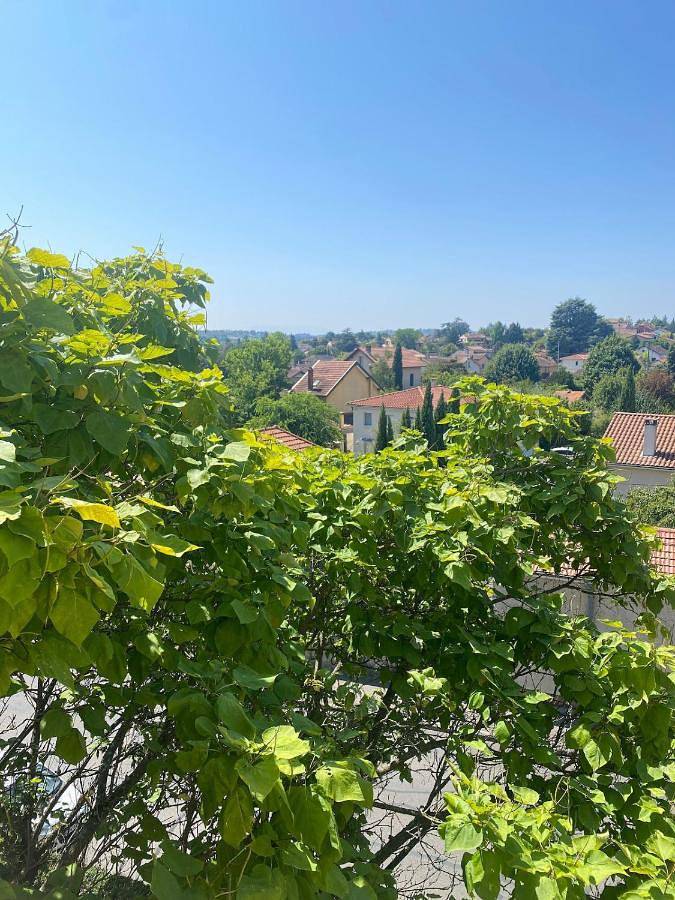 Gîte pour 4 personnes, avec balcon et vue, animaux acceptés à Saint-Genis-Laval - 4